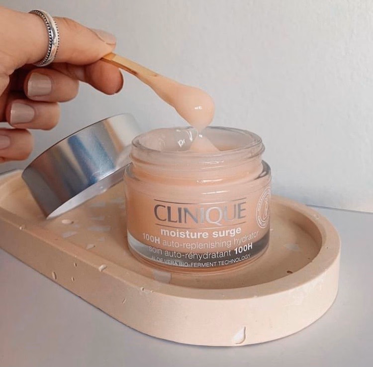 پک دوتایی آبرسان ۱۰۰ ساعته کلینیک (Clinique Moisture Surge 100H Duo Set) 