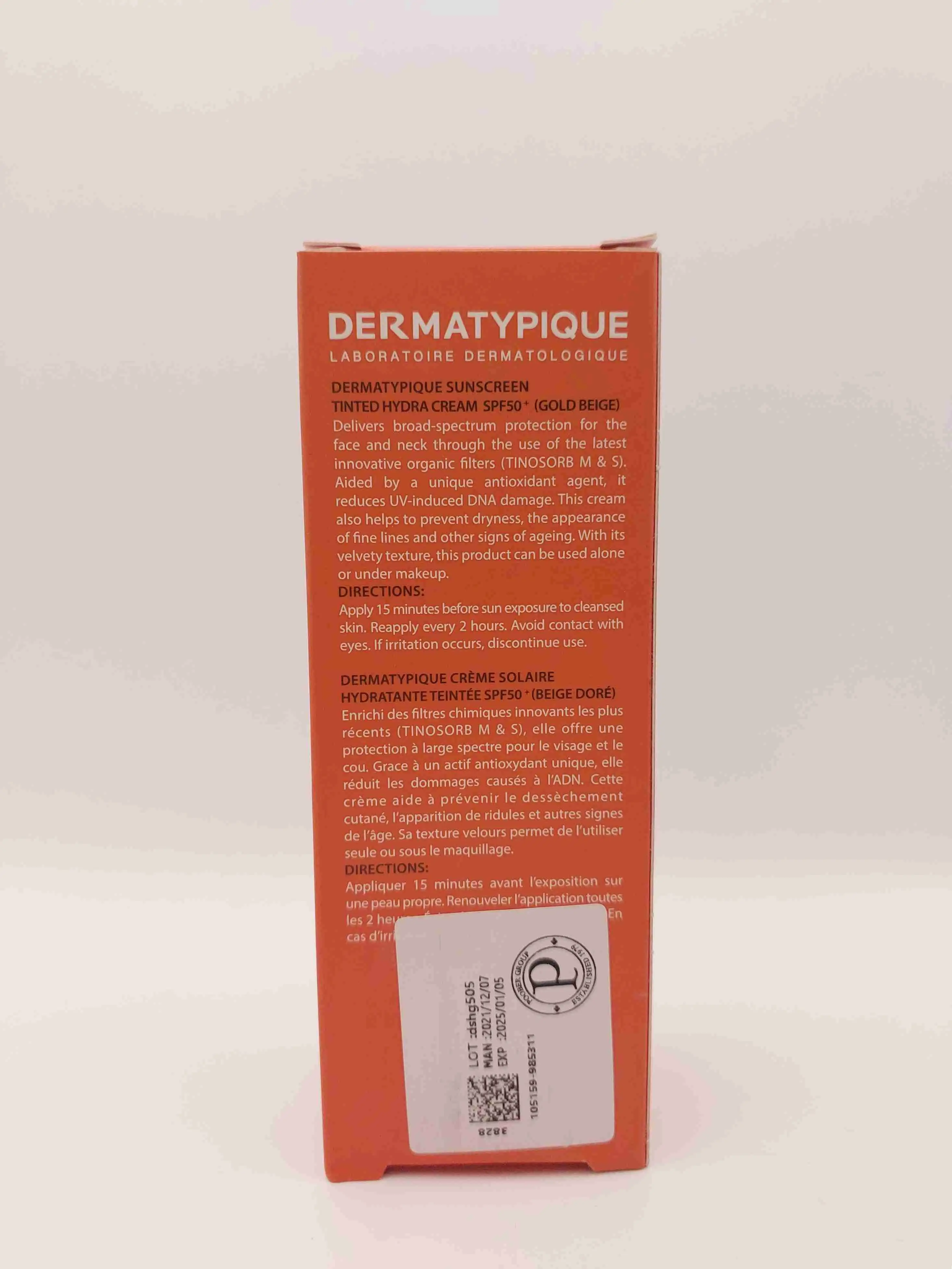 کرم ضد آفتاب رنگی ( GOLD BEIGE ) هیدرا کرم درماتیپیک 