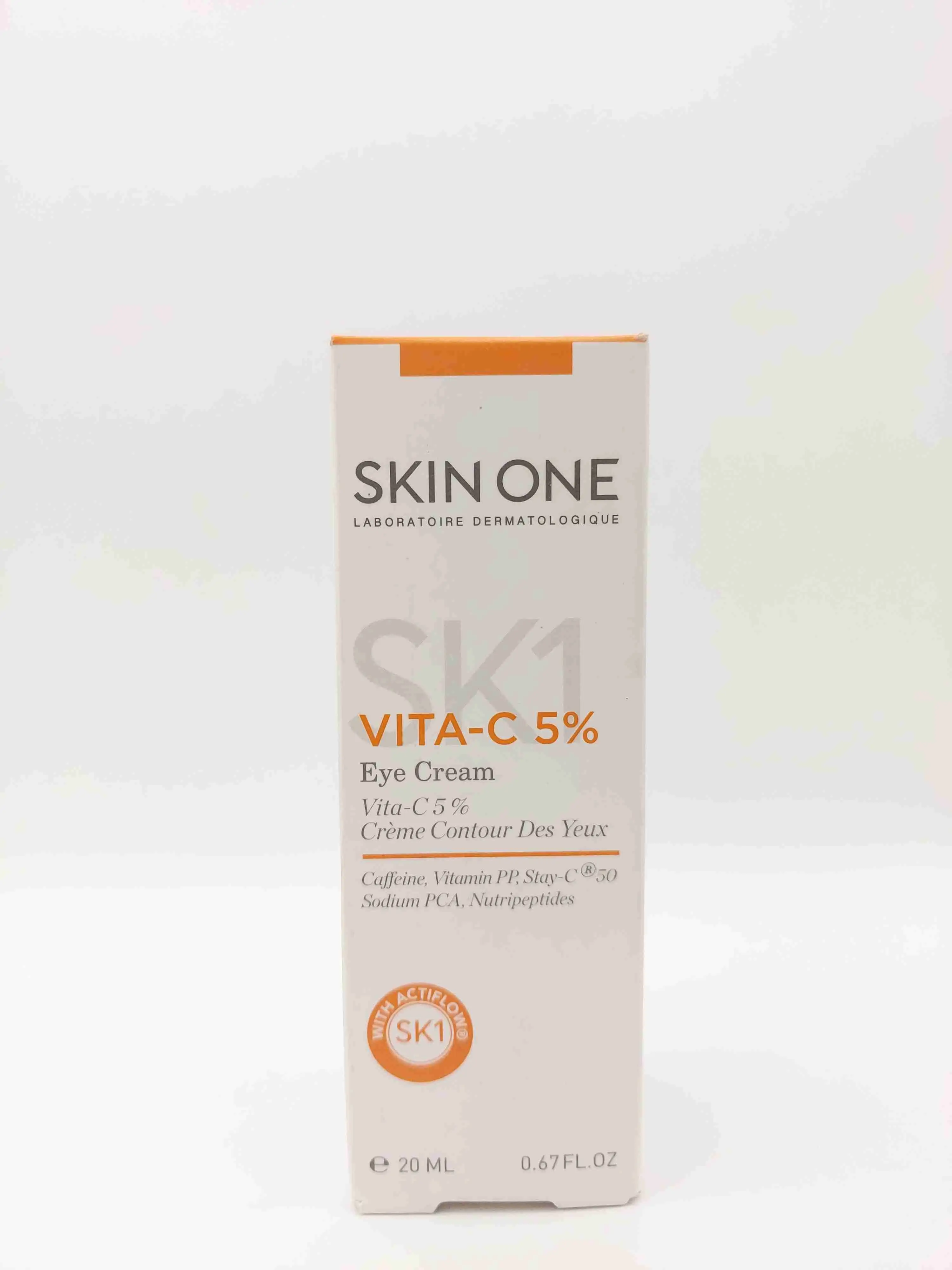 کرم دور چشم اسکین وان دارای ویتامین C 5 درصد حجم 20 میلی لیتر