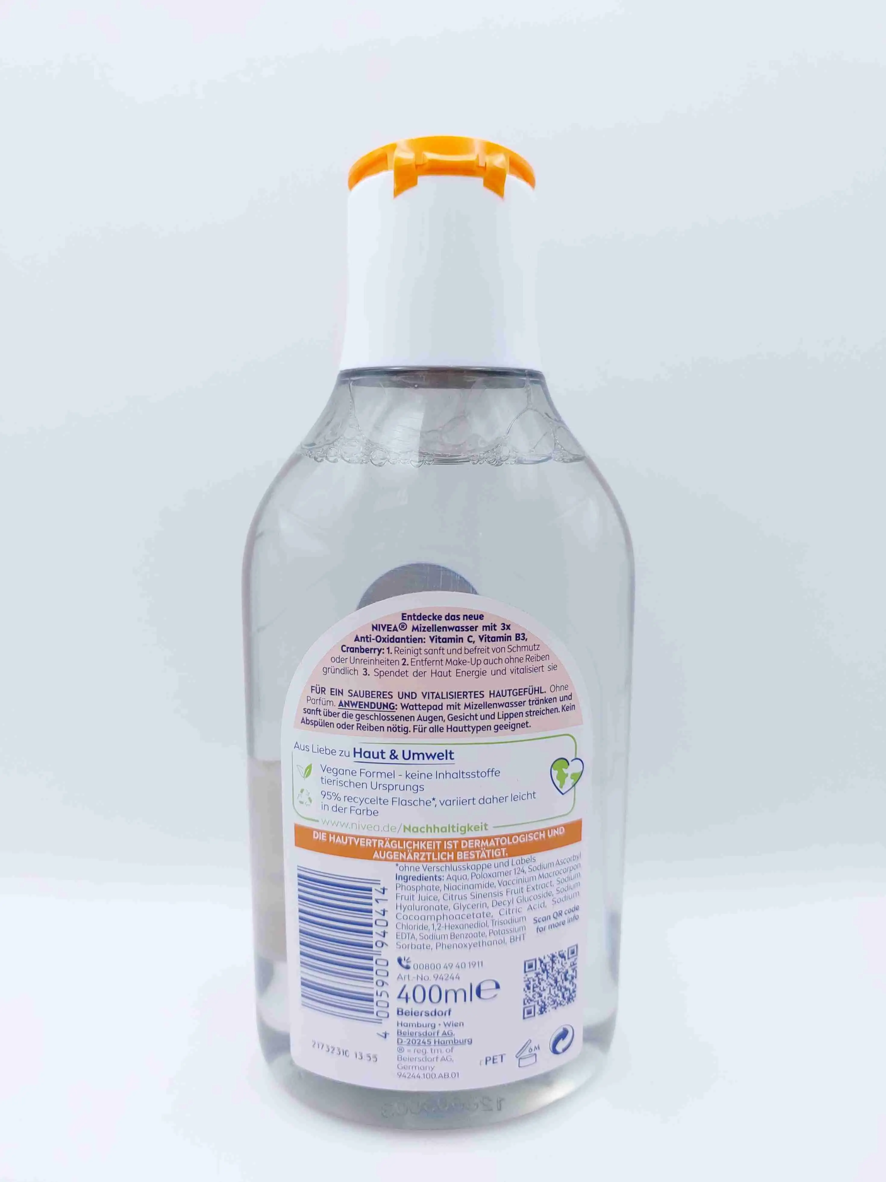  میسلار واتر ویتامین سی نیوآ ( NIVEA )