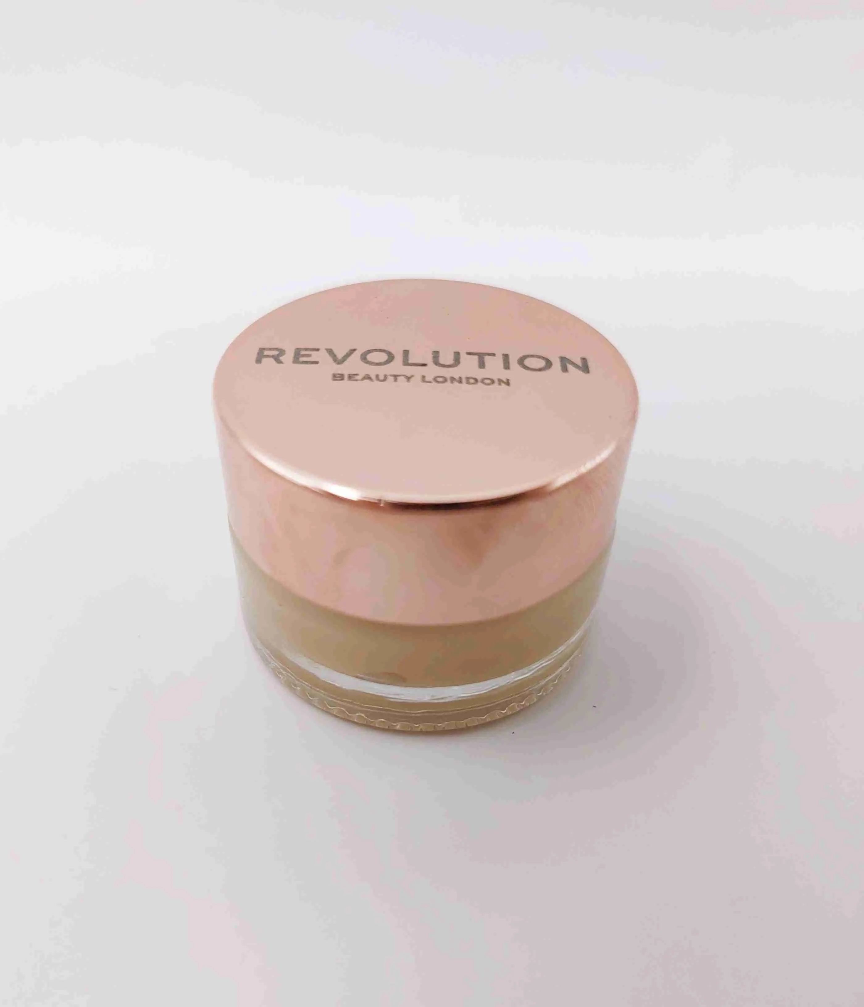 کانسیلر رولوشن  Revolution Beauty London 