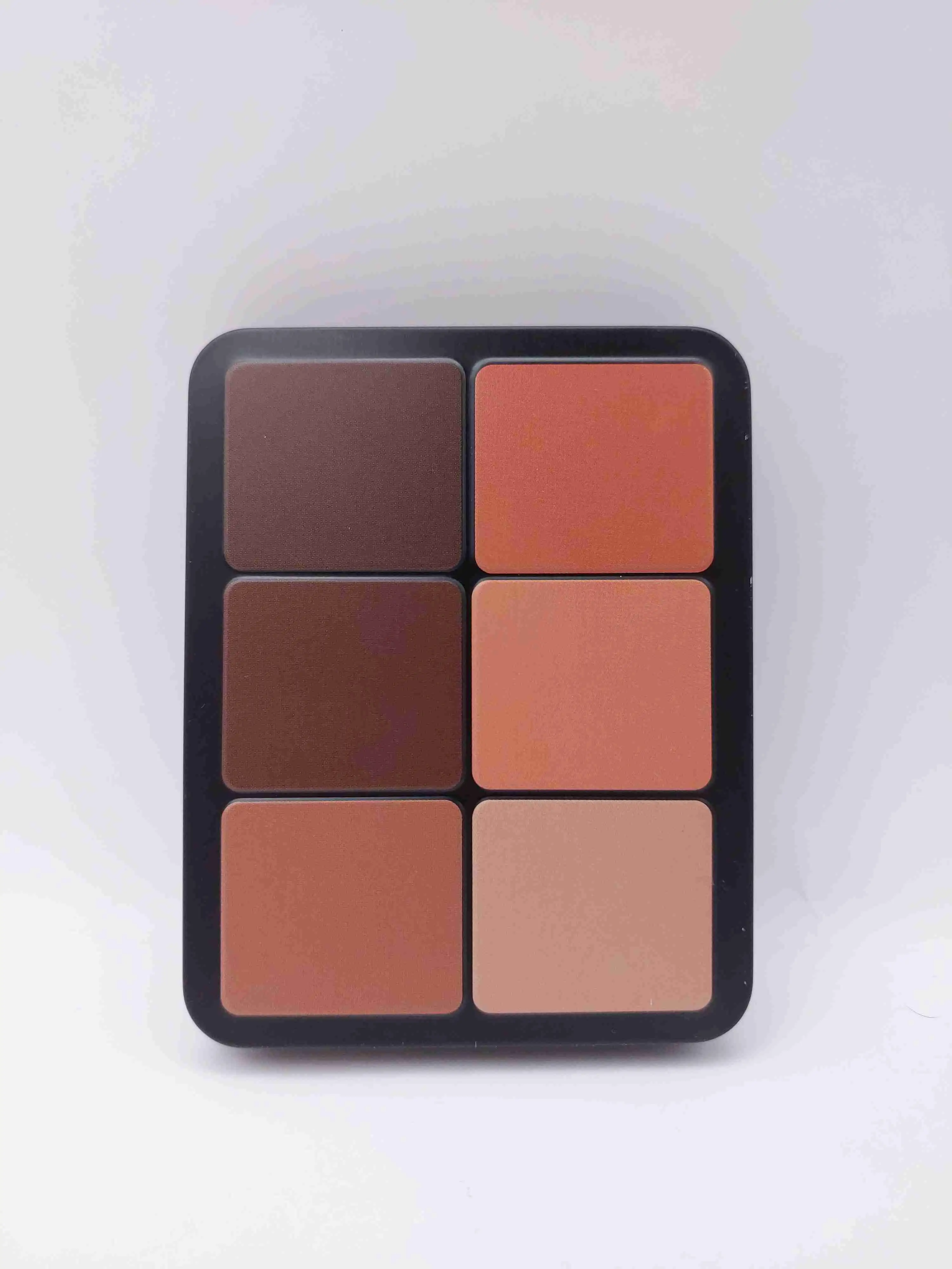  پالت کانسیلر کرمی فور اور 52  (Forever 52 )