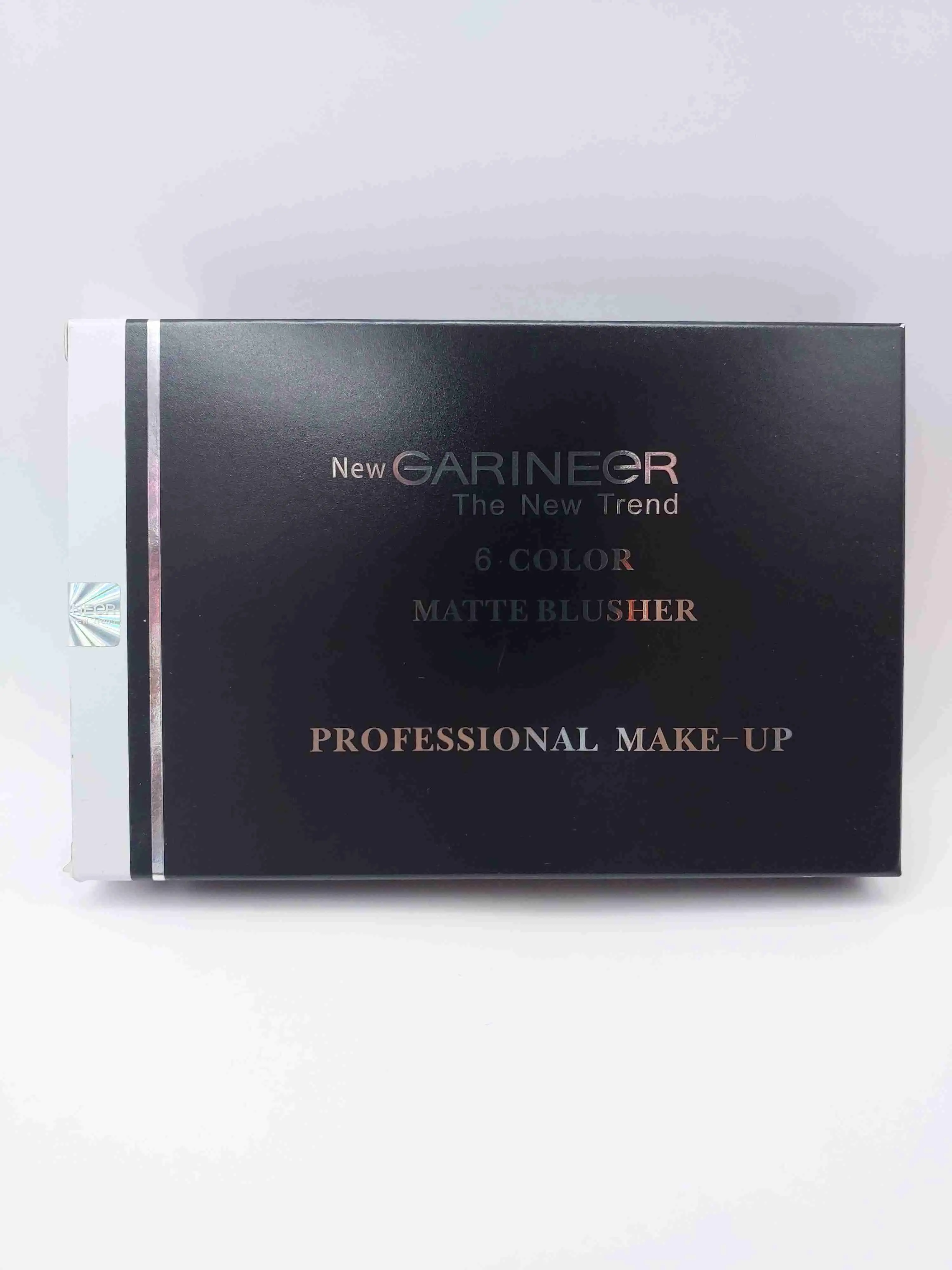 پالت رژگونه مات شماره 401 نیو گارنیر (New Garineer)