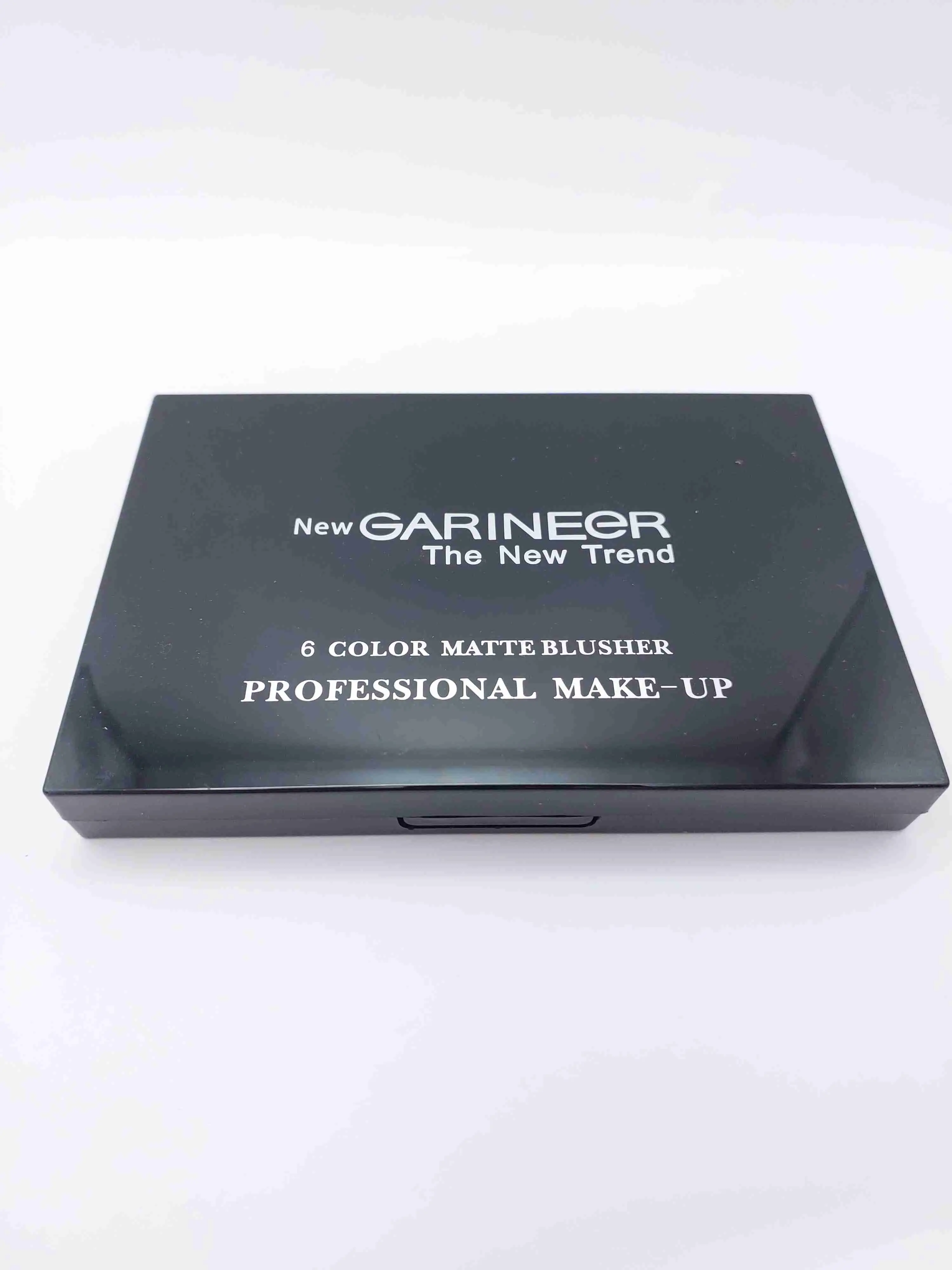 پالت رژگونه مات شماره 401 نیو گارنیر (New Garineer)