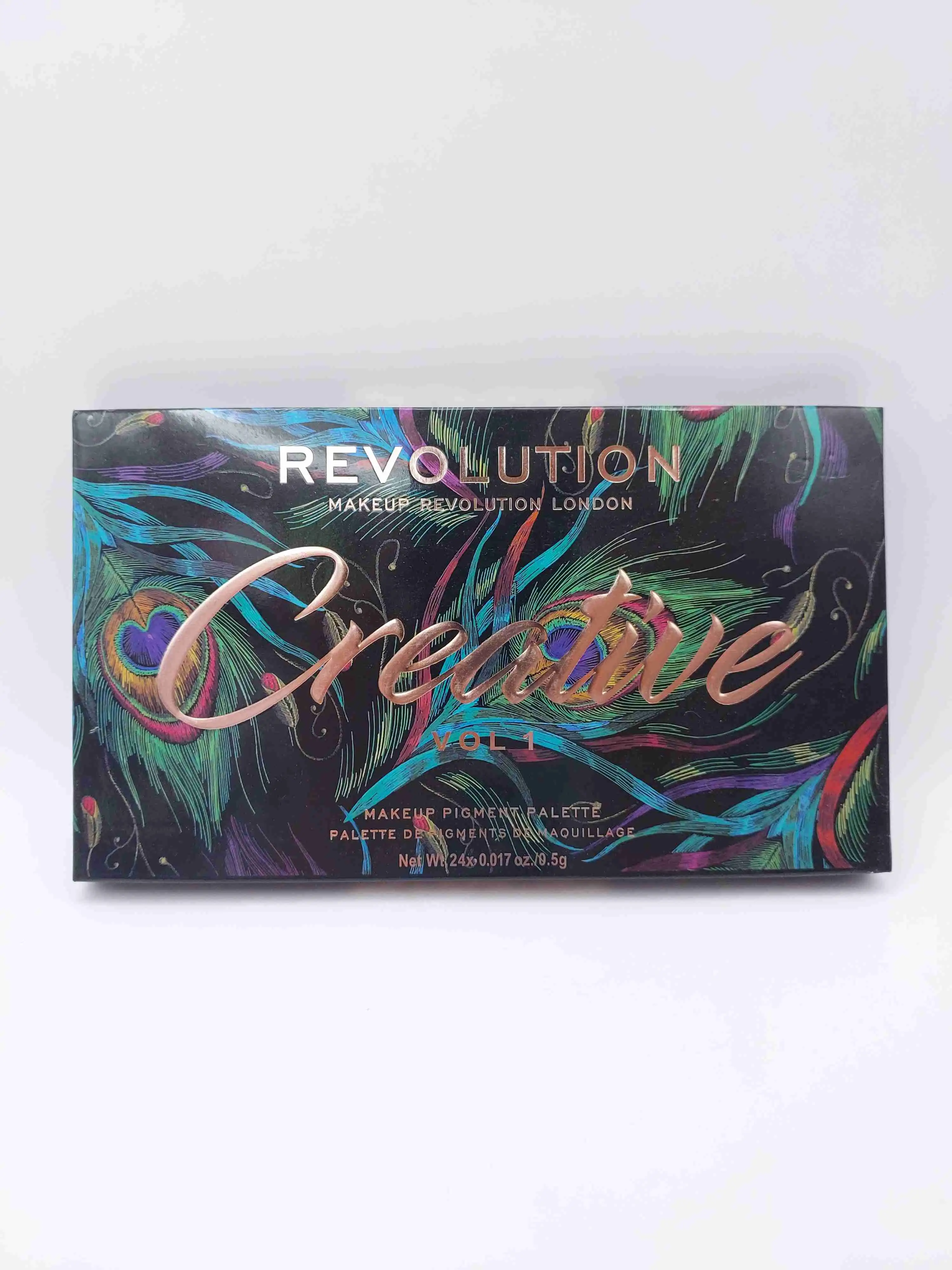 پالت سایه چشم 24 رنگ رولوشن Makeup Revolution London