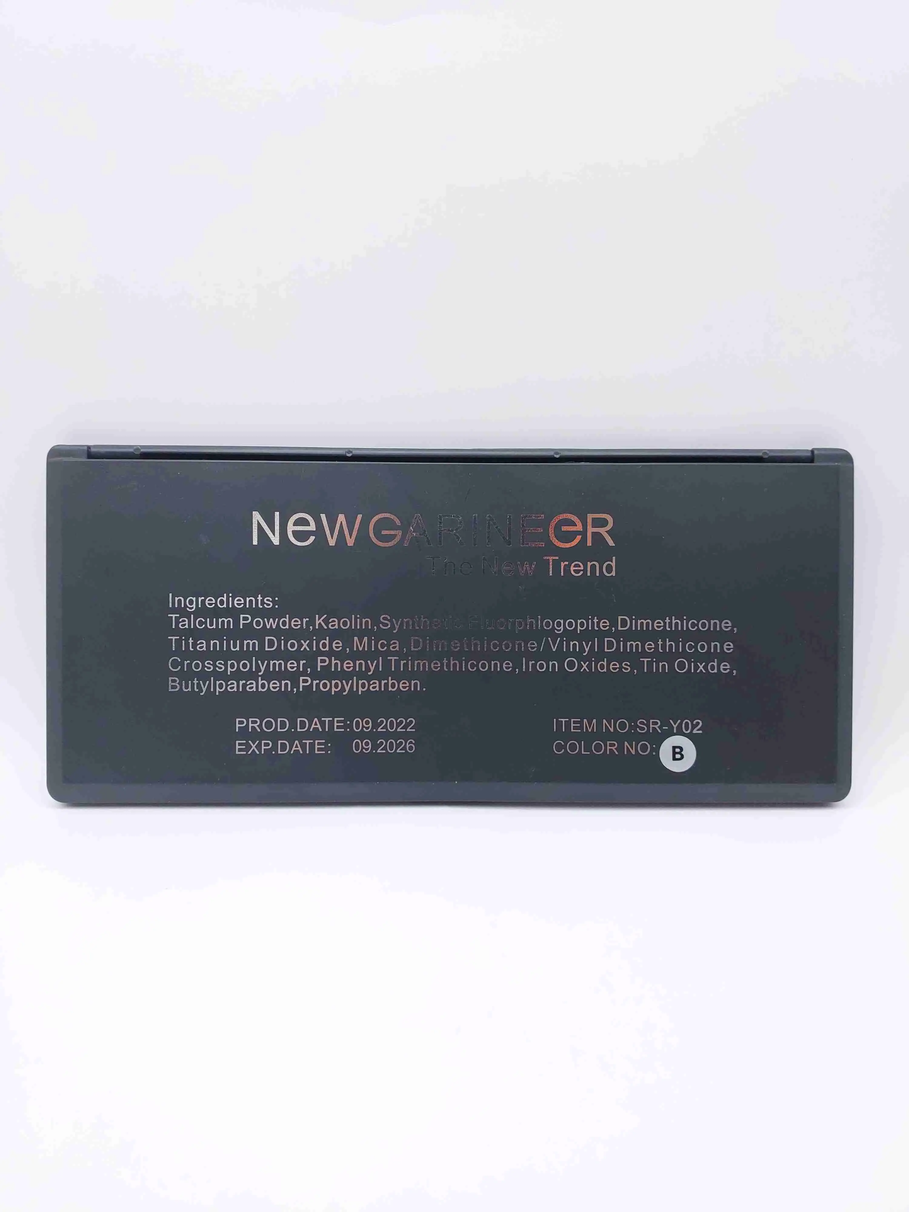 پالت سایه چشم 40 رنگ مات شماره B نیو گارنیر (New Garineer)