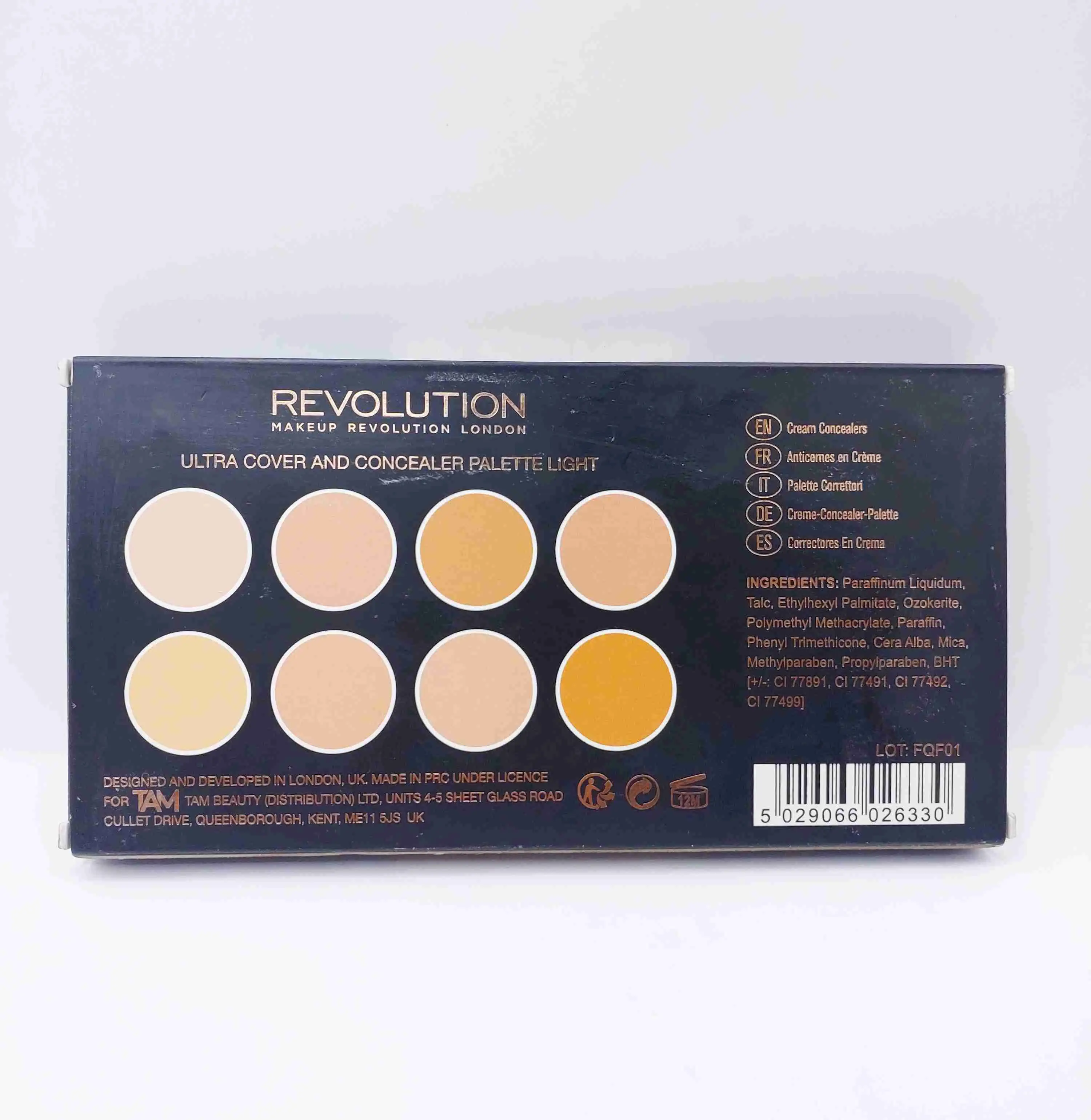  پالت کانسیلر میک‌آپ رولوشن Ultra Cover and Concealer Palette Light